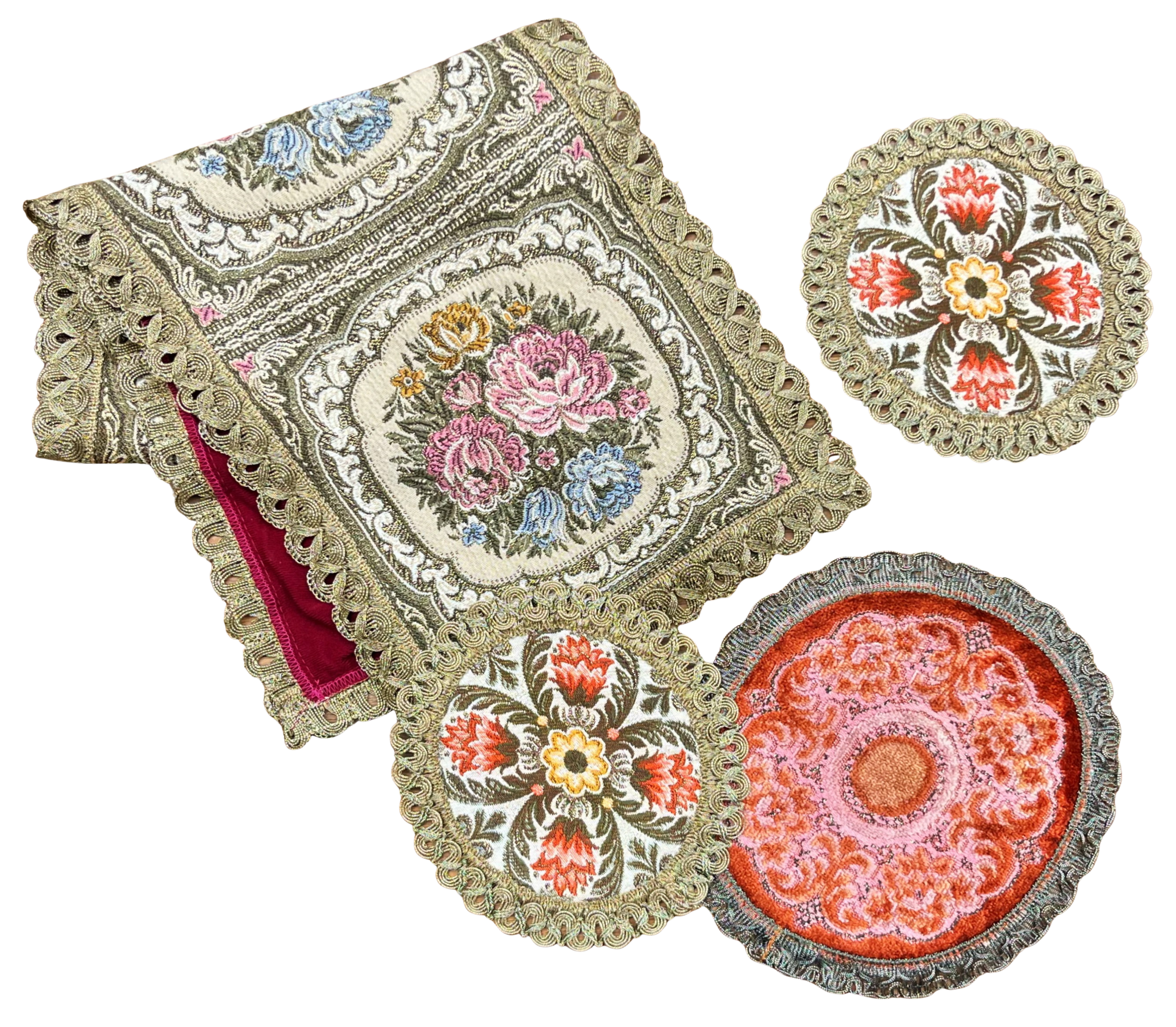 Vintage Wedgewood Table Runner and Doilies